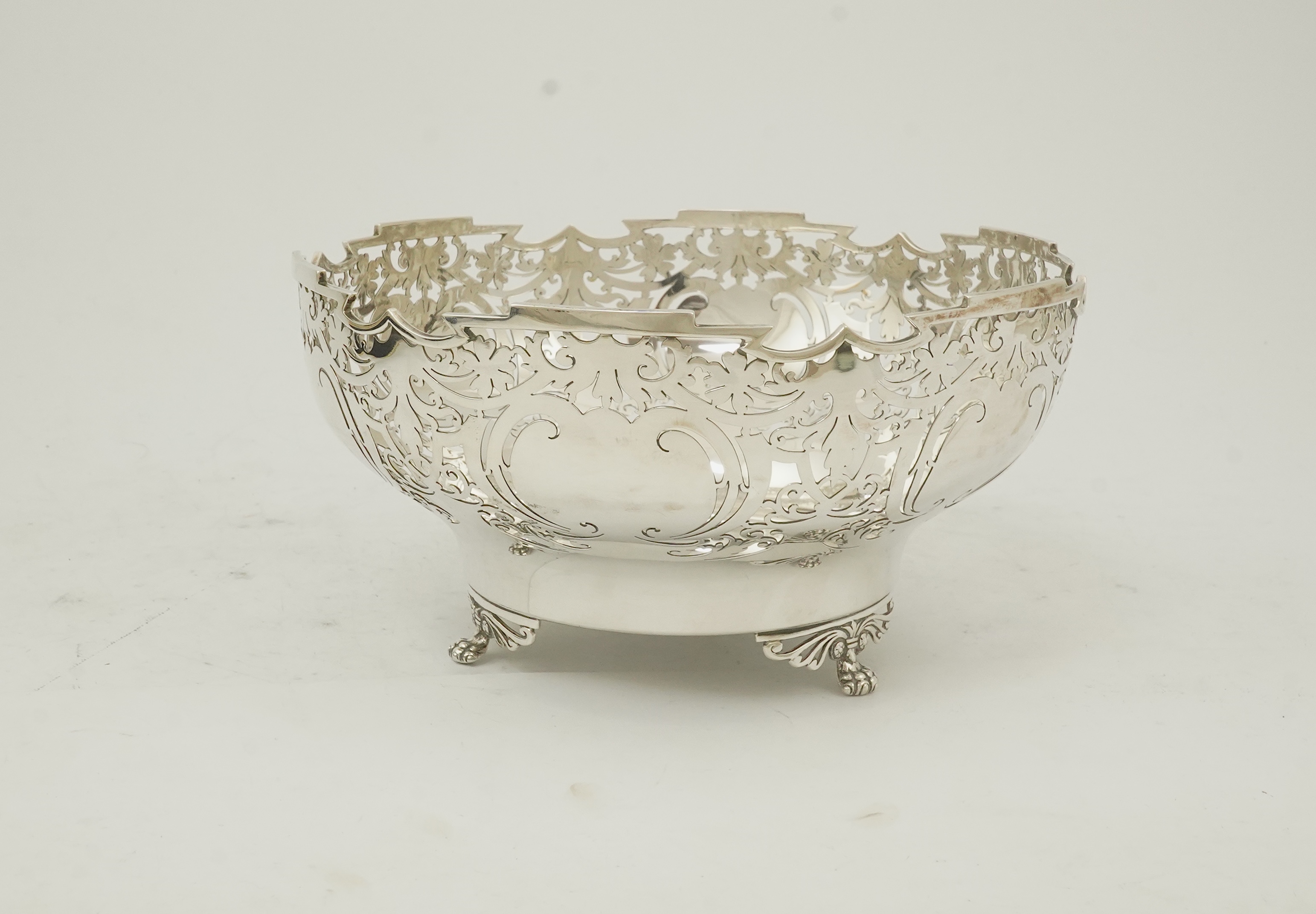 An Elizabeth II pieced silver fruit bowl, by Walker & Hall